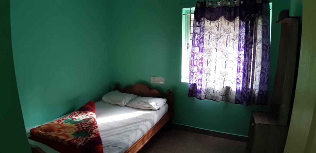 Bamboo Private Homestay Йеркауд Екстериор снимка