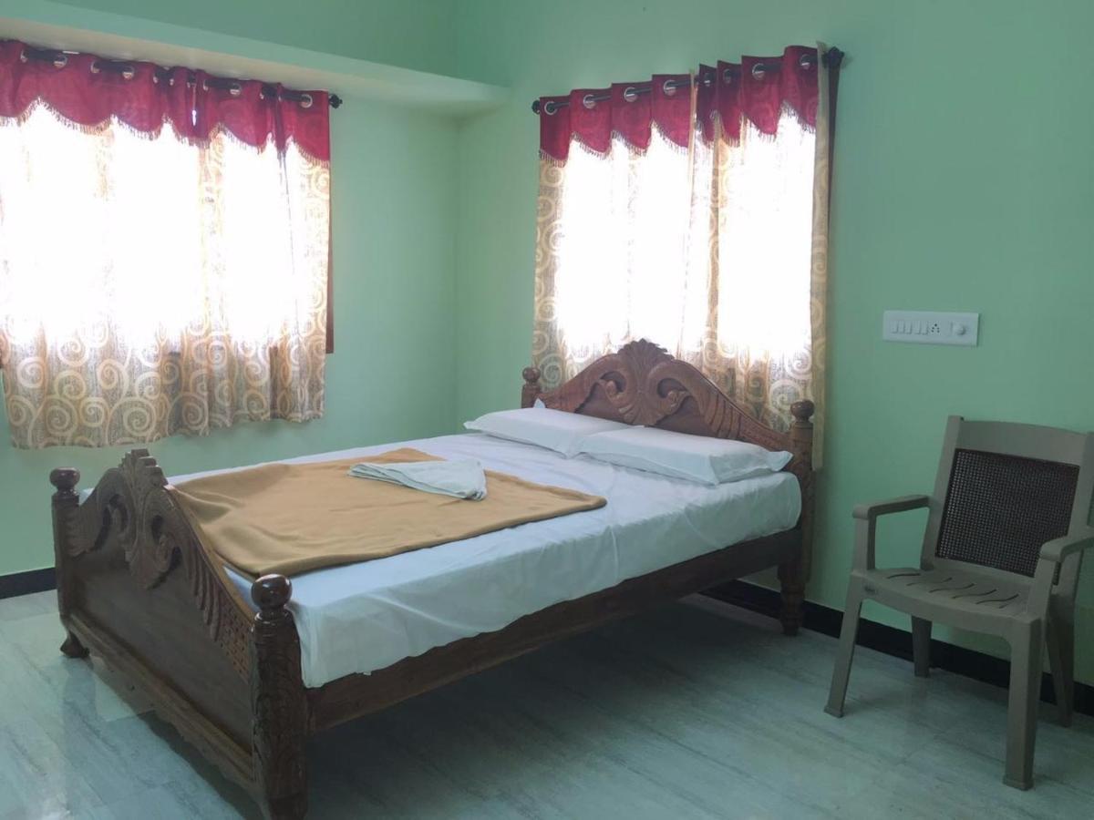 Bamboo Private Homestay Йеркауд Екстериор снимка